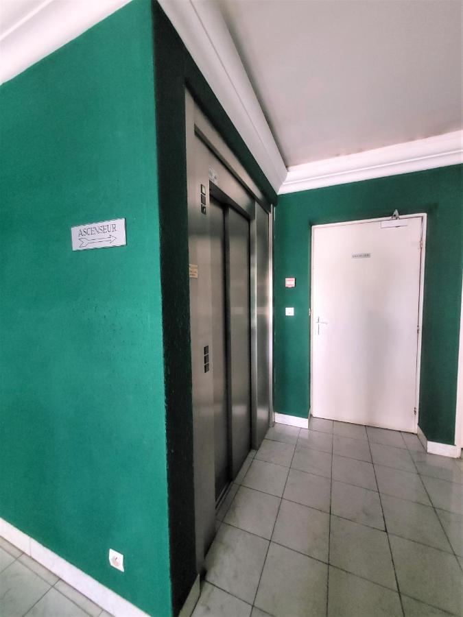 Ferienwohnung Nid Douillet Plein De Charme Avec Parking Gratuit Chantilly Exterior foto