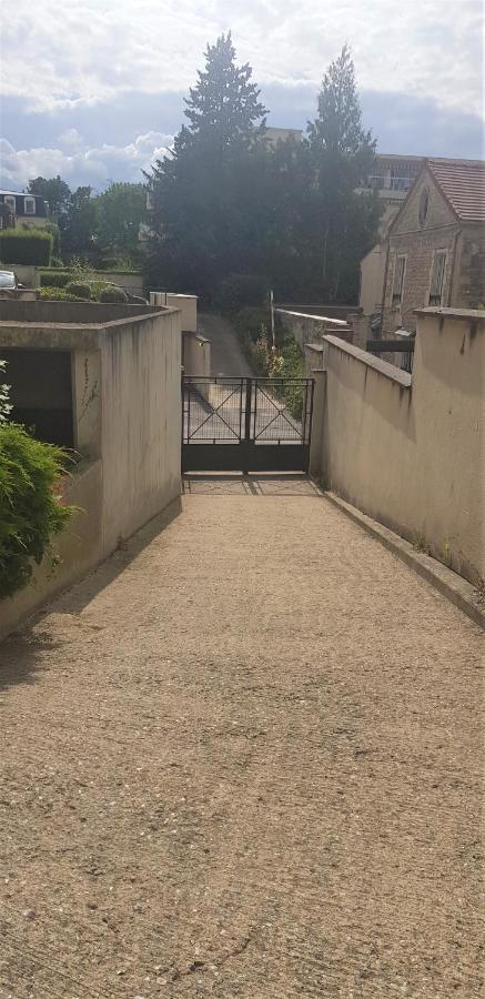 Ferienwohnung Nid Douillet Plein De Charme Avec Parking Gratuit Chantilly Exterior foto